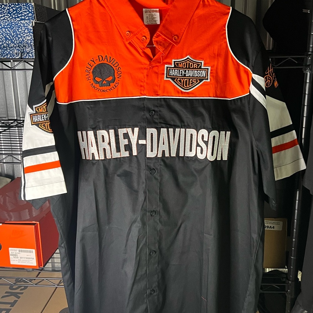 Harley-Davidson Black and Orange Casual Button Down Shirt